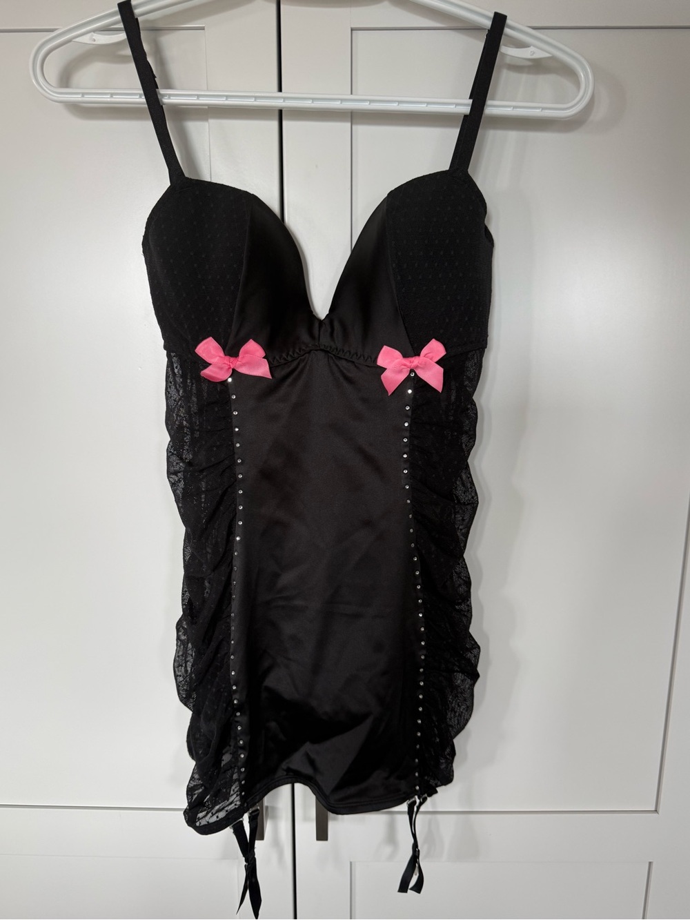 NWT - Victoria’s Secret Black Satin and Lace Corsette style bustier - 34C